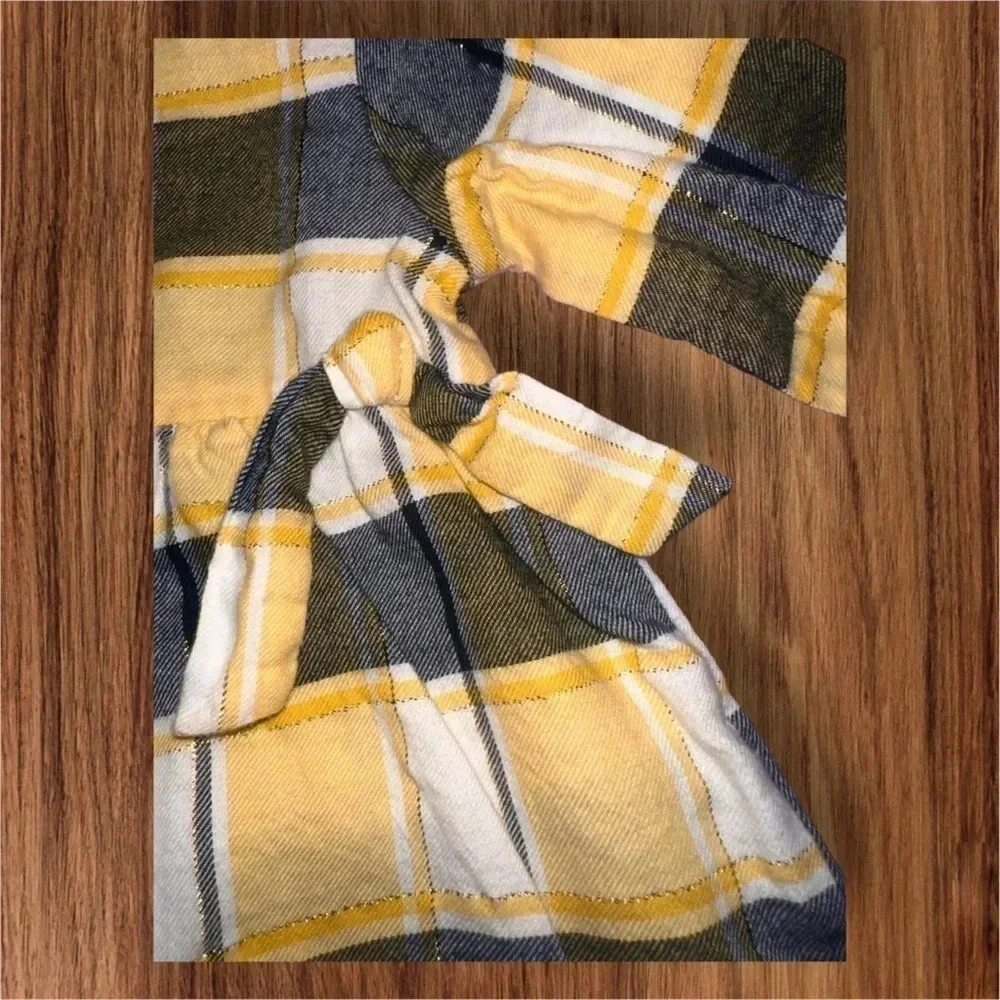 CARTERS Baby Girl Yellow and blue plaid shirt with leggings size 12m